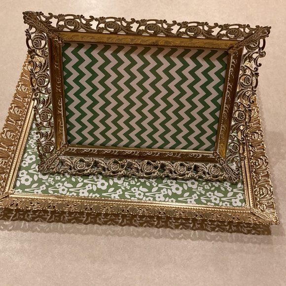 1960s vintage metal gold frames. - Picture 7 of 11